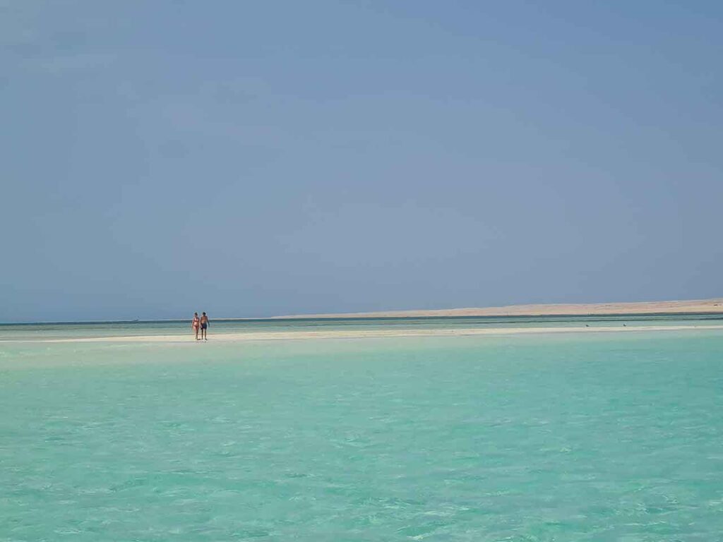 Private Tour zur Malediven Insel mit Glasboot